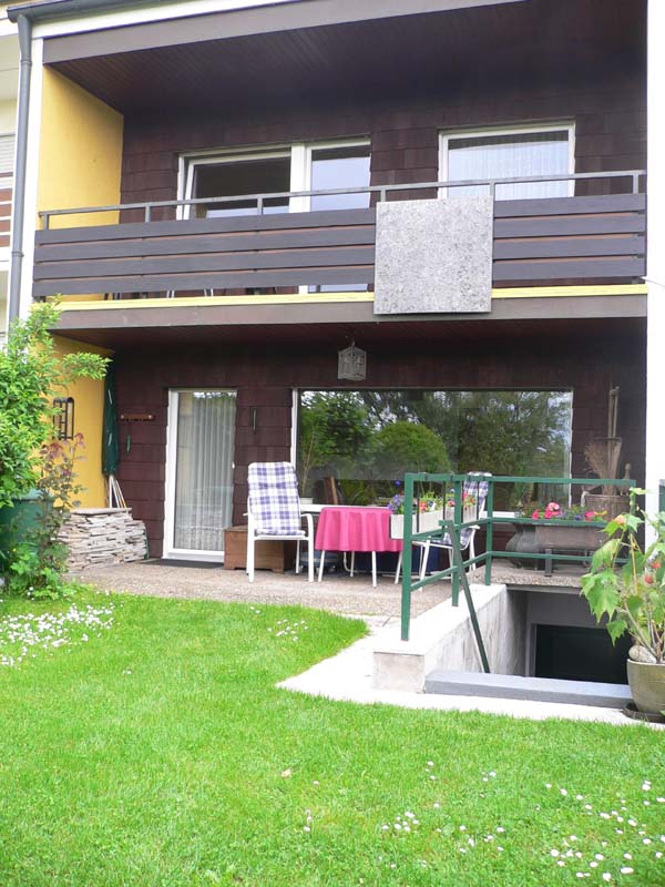 Margetshöchheim Ferienwohnung / Privatzimmer Menzl: Haus